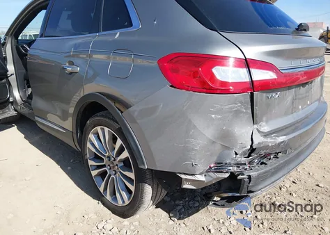 2016 Lincoln Mkx Reserve z USA, uszkodzony, nr VIN 2LMTJ8LP2GBL33231